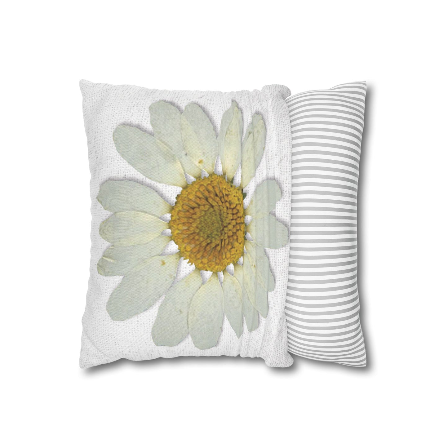 Vintage Daisy Throw Pillow Cover – Botanical Floral Cushion for Cottagecore & Farmhouse Decor