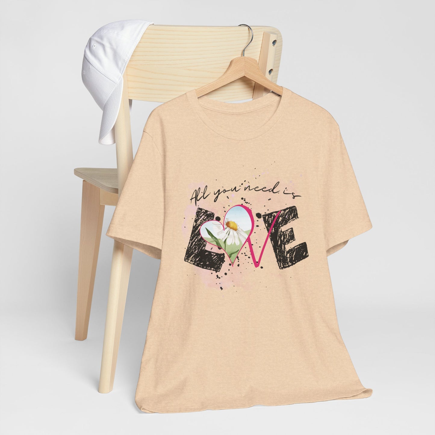 RELAXED FIT - All You Need Is Love T-Shirt