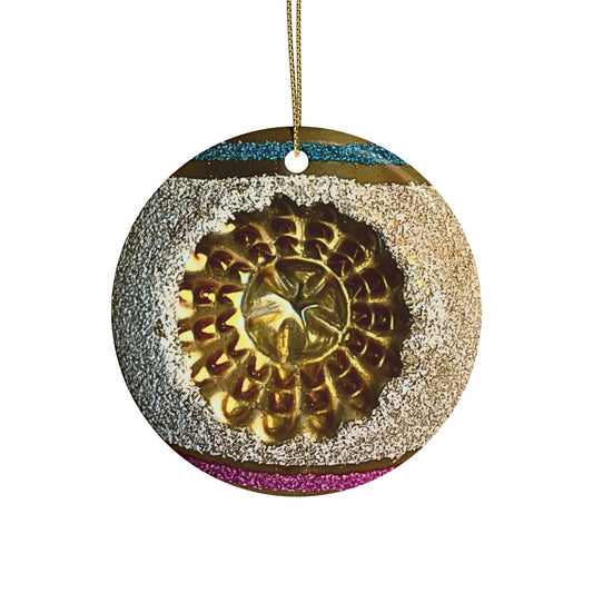 A faux-retro Christmas ornament inspired by vintage mid-century holiday decor
