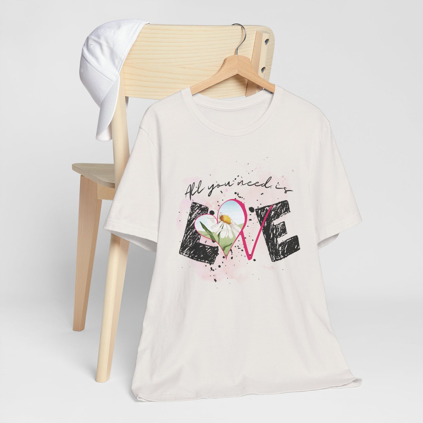 RELAXED FIT - All You Need Is Love T-Shirt