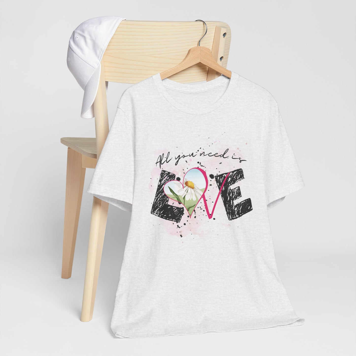 RELAXED FIT - All You Need Is Love T-Shirt