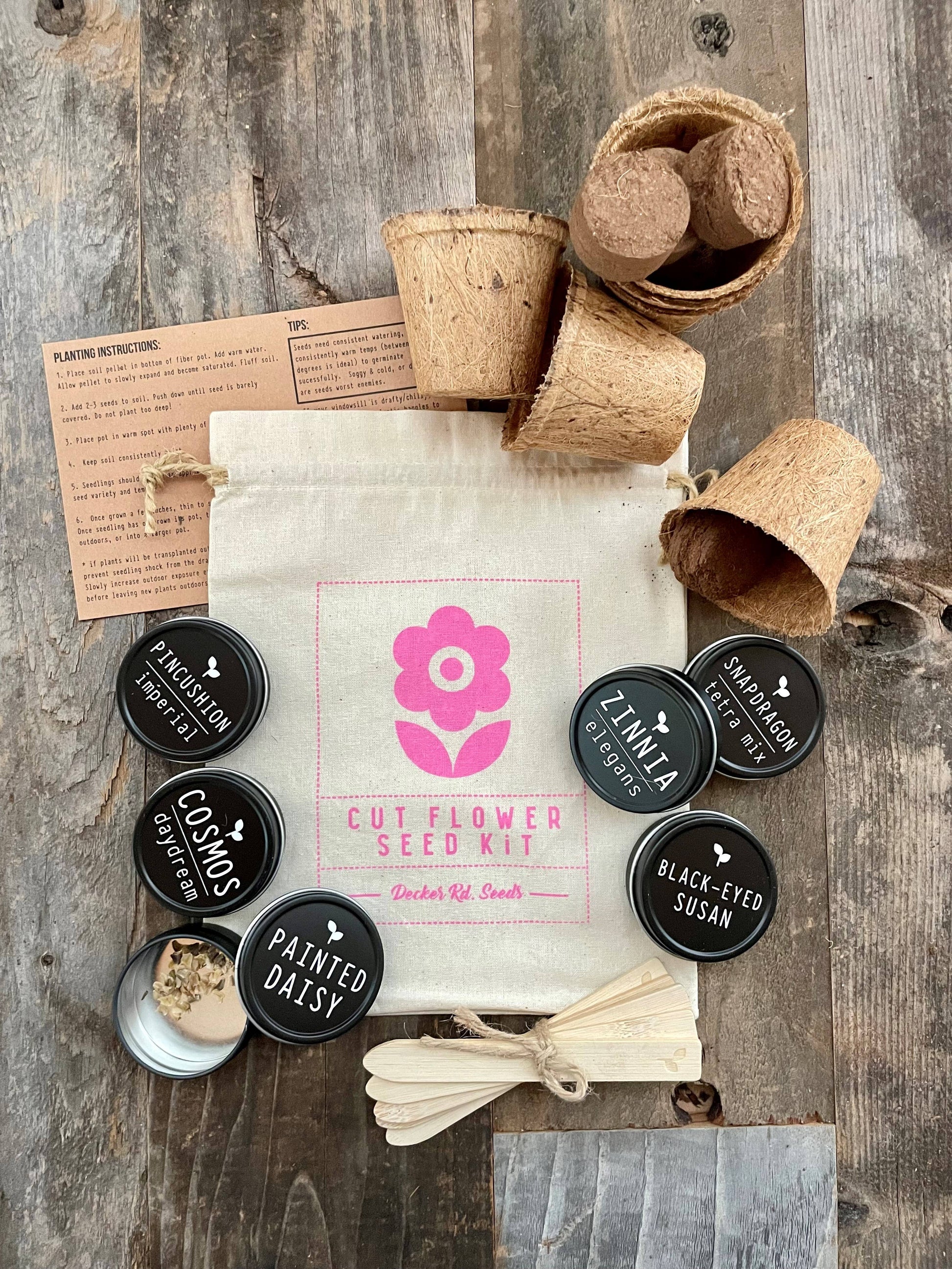 Cut Flower Garden Kit with premium seeds for long-stemmed, vibrant blooms like zinnias and cosmos—perfect for homegrown bouquets and floral arrangements