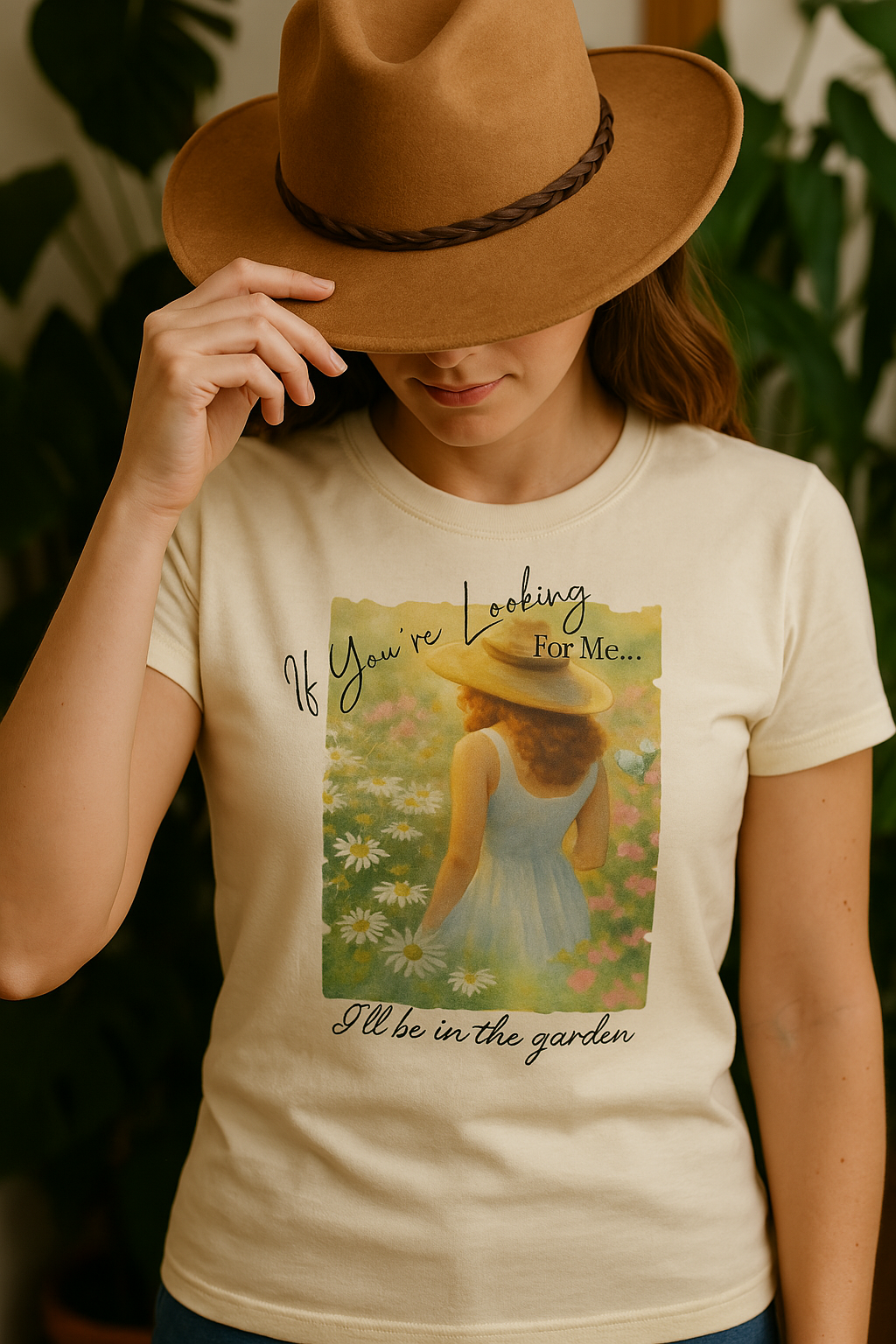 Vintage Garden T-Shirt – “If You’re Looking for Me, I’ll Be in the Garden” | Floral Watercolor Art Tee